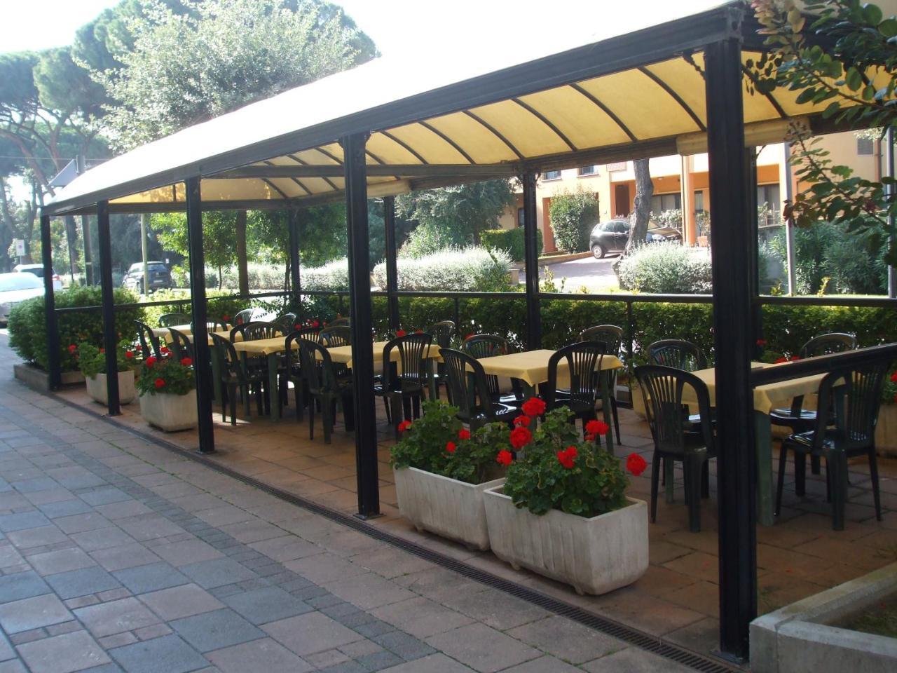 Hotel Cucciolo Donoratico Esterno foto